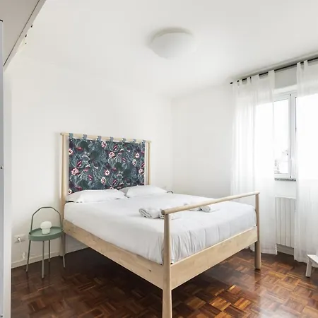 Apartament Easylife - Accogliente Dimora Con Balcone