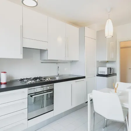 Apartament Easylife - Accogliente Dimora Con Balcone *